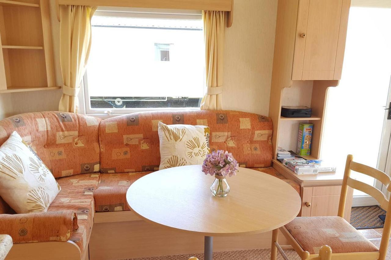 Avocet Holiday Van, Close To Beach - Pets Go Free Heacham Buitenkant foto